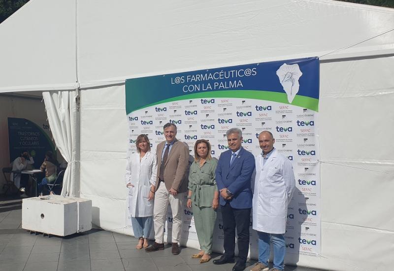 La iniciativa ‘L@s farmacéutic@s con La Palma’ muestra el potencial asistencial de la farmacia comunitaria para paliar los síntomas derivados de los problemas de salud causados por la erupción del volcán 