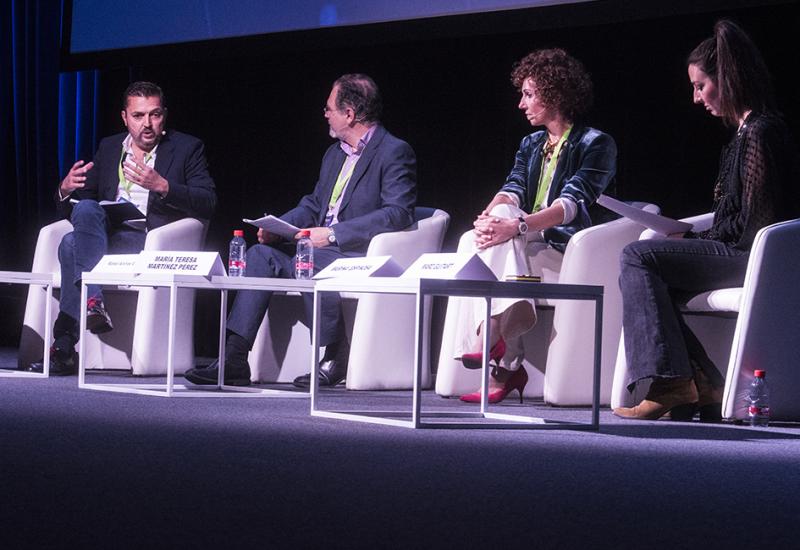 X Congreso SEFAC. Mesa redonda: cómo potenciar la imagen sanitaria de la farmacia